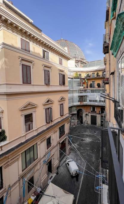 Shining Next To Galleria Umberto Appartamento Napoli
